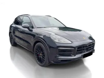 CAYENNE GTS BLACK ACC/PANO/PDLS+/360°/PASM/BOSE