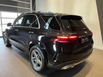 GLE 300 d 4M AMG+Navi+AHK+Distronic+MBUX+Memory+