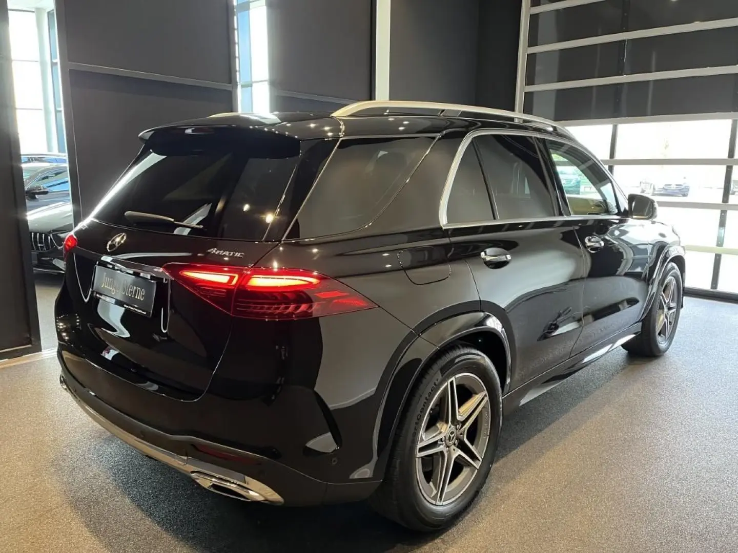 GLE 300 d 4M AMG+Navi+AHK+Distronic+MBUX+Memory+