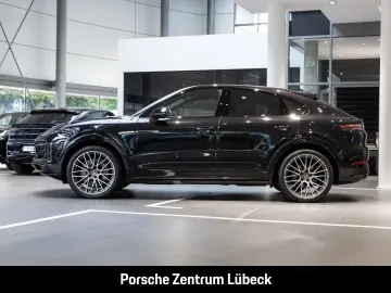 Cayenne S Coupe Hinterachslenkung Head-Up