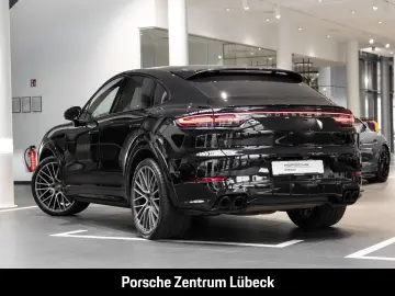 Cayenne S Coupe Hinterachslenkung Head-Up