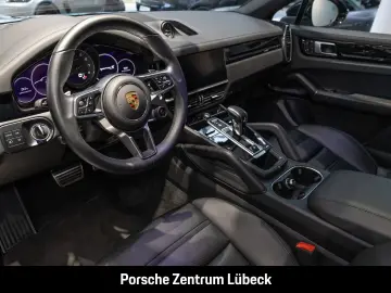 Cayenne S Coupe Hinterachslenkung Head-Up