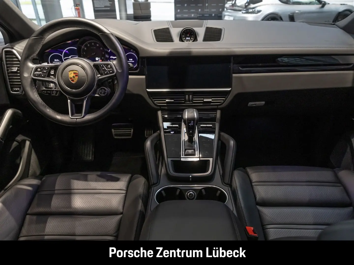 Cayenne S Coupe Hinterachslenkung Head-Up