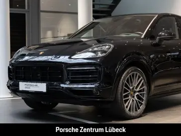 Cayenne S Coupe Hinterachslenkung Head-Up