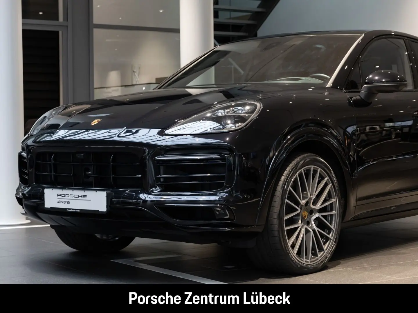 Cayenne S Coupe Hinterachslenkung Head-Up