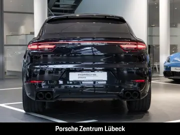 Cayenne S Coupe Hinterachslenkung Head-Up