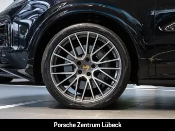 Cayenne S Coupe Hinterachslenkung Head-Up