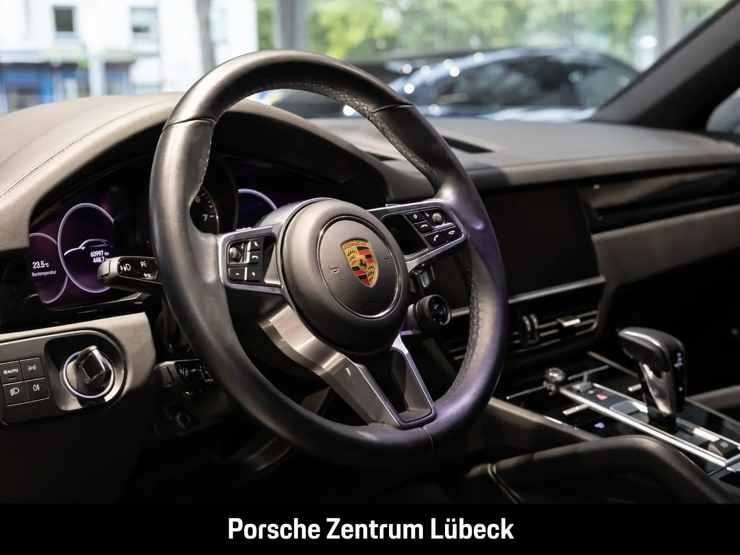 Cayenne S Coupe Hinterachslenkung Head-Up