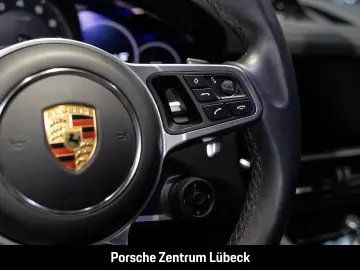 Cayenne S Coupe Hinterachslenkung Head-Up