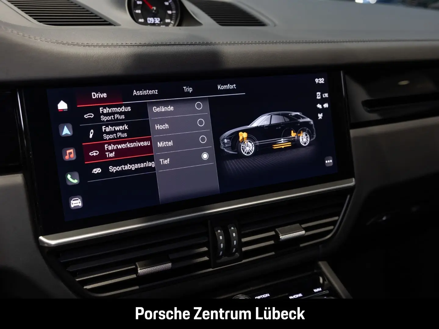 Cayenne S Coupe Hinterachslenkung Head-Up