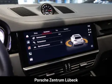 Cayenne S Coupe Hinterachslenkung Head-Up