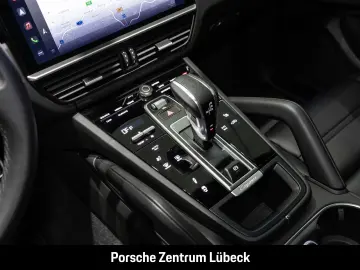 Cayenne S Coupe Hinterachslenkung Head-Up