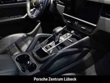 Cayenne S Coupe Hinterachslenkung Head-Up