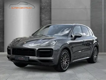 Cayenne GTS BOSE Chrono Head-Up Pano