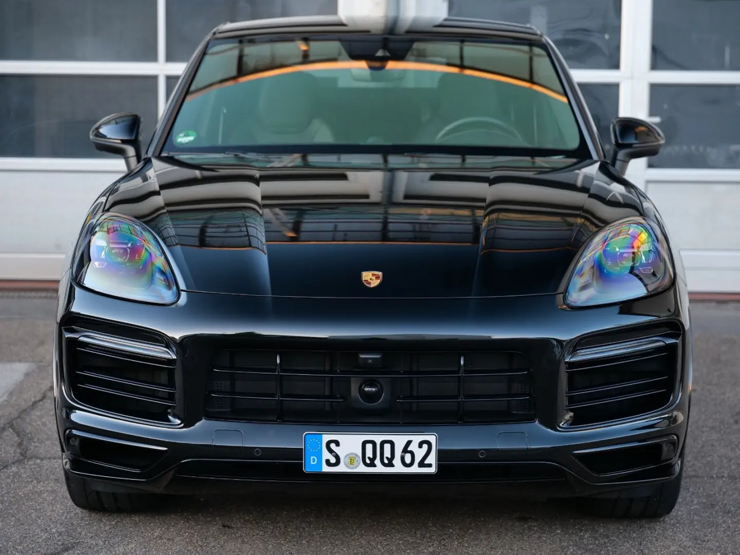 Cayenne Coupe E-Hybrid Platinum Edi SPORT DESIGN