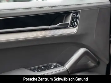 Cayenne E-Hybrid Surround-View LED-Matrix BOSE