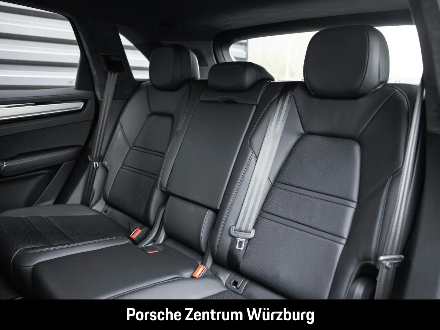 Cayenne GTS Burmester Sportabgasanlage LED-Matri