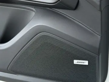 Cayenne E-Hybrid PANO Luftfederung BOSE 360°