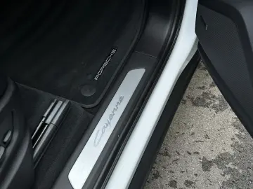 Cayenne E-Hybrid PANO Luftfederung BOSE 360°