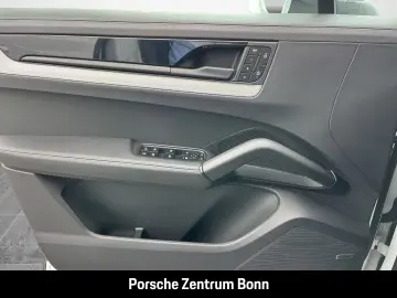 Cayenne E-Hybrid BOSE Panoramadach Luftfederung