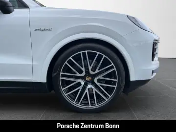 Cayenne E-Hybrid BOSE Panoramadach Luftfederung