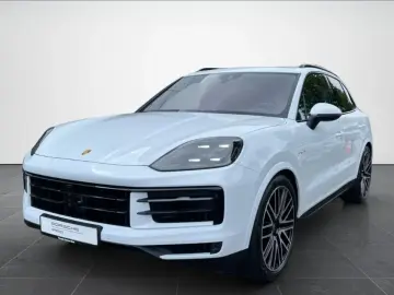 Cayenne E-Hybrid BOSE Panoramadach Luftfederung