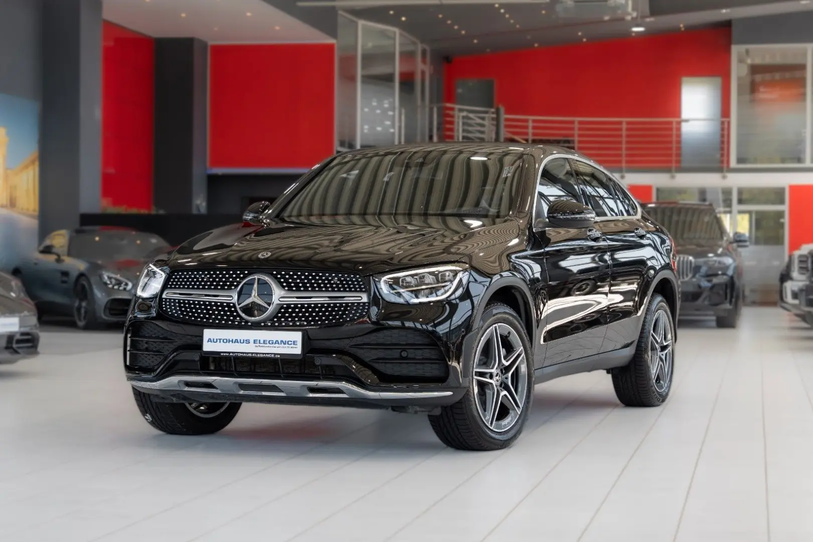 GLC300 e 4M Coupe*AMG-LINE*LEDER*NAVI*LED*1.HD*