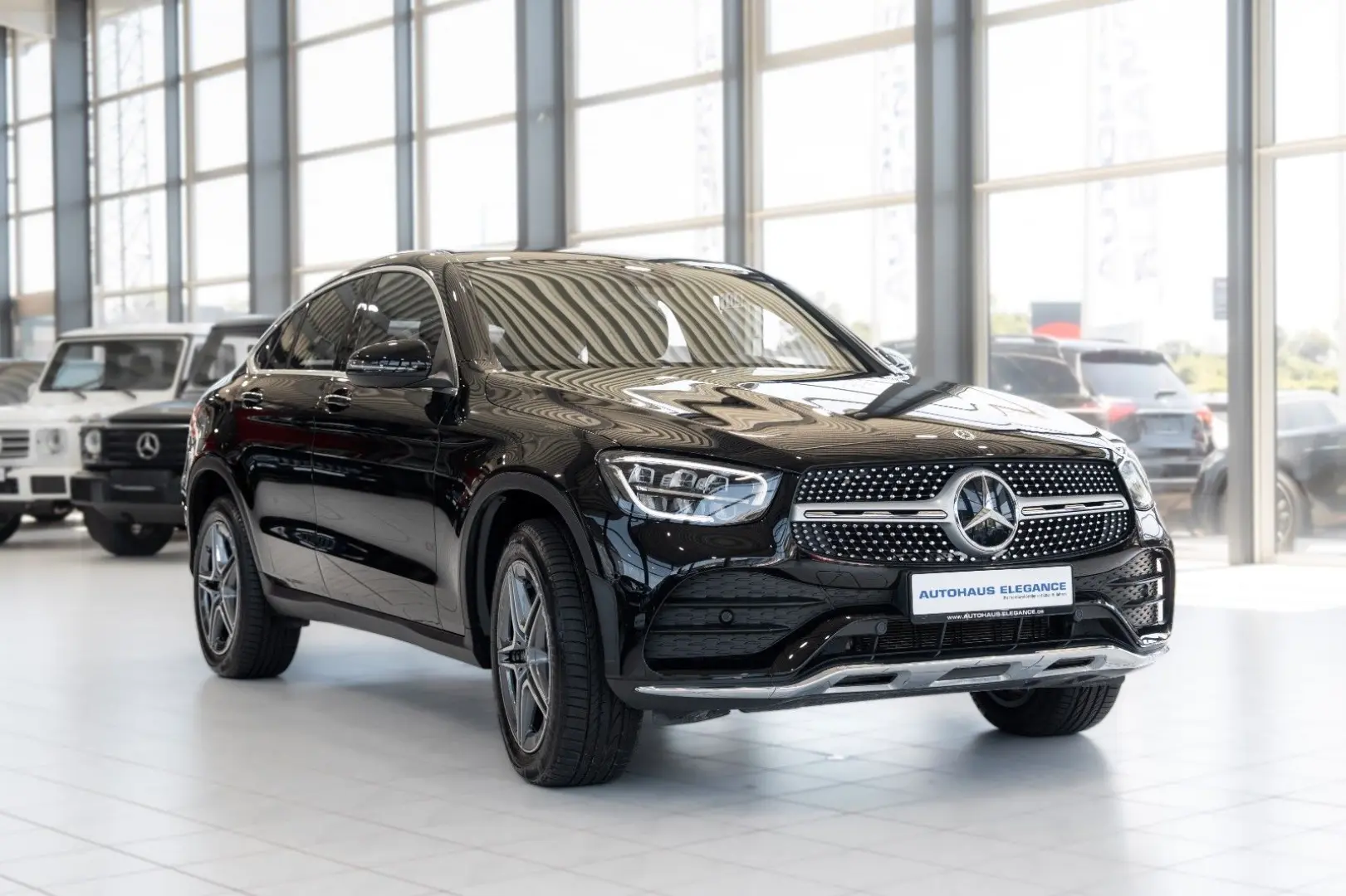 GLC300 e 4M Coupe*AMG-LINE*LEDER*NAVI*LED*1.HD*