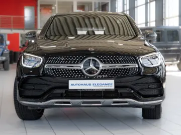 GLC300 e 4M Coupe*AMG-LINE*LEDER*NAVI*LED*1.HD*