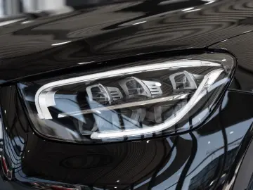 GLC300 e 4M Coupe*AMG-LINE*LEDER*NAVI*LED*1.HD*