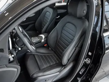 GLC300 e 4M Coupe*AMG-LINE*LEDER*NAVI*LED*1.HD*