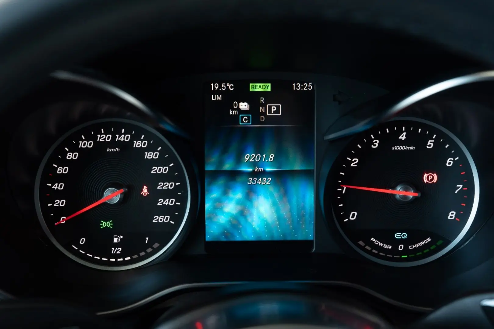 GLC300 e 4M Coupe*AMG-LINE*LEDER*NAVI*LED*1.HD*