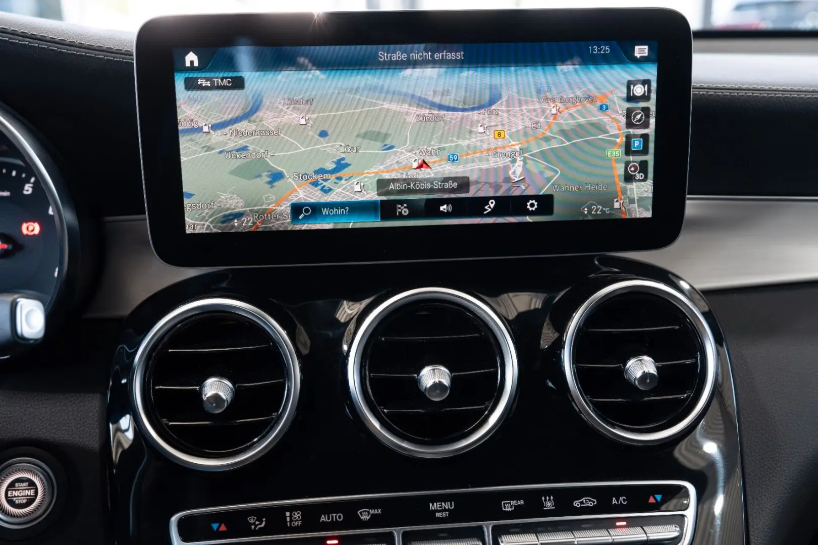 GLC300 e 4M Coupe*AMG-LINE*LEDER*NAVI*LED*1.HD*