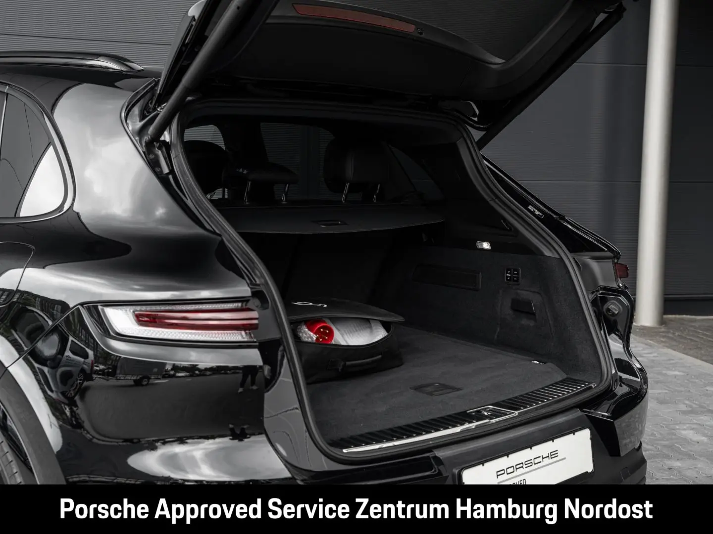 Cayenne E-Hybrid Pano PASM BOSE 21-Zoll 360°