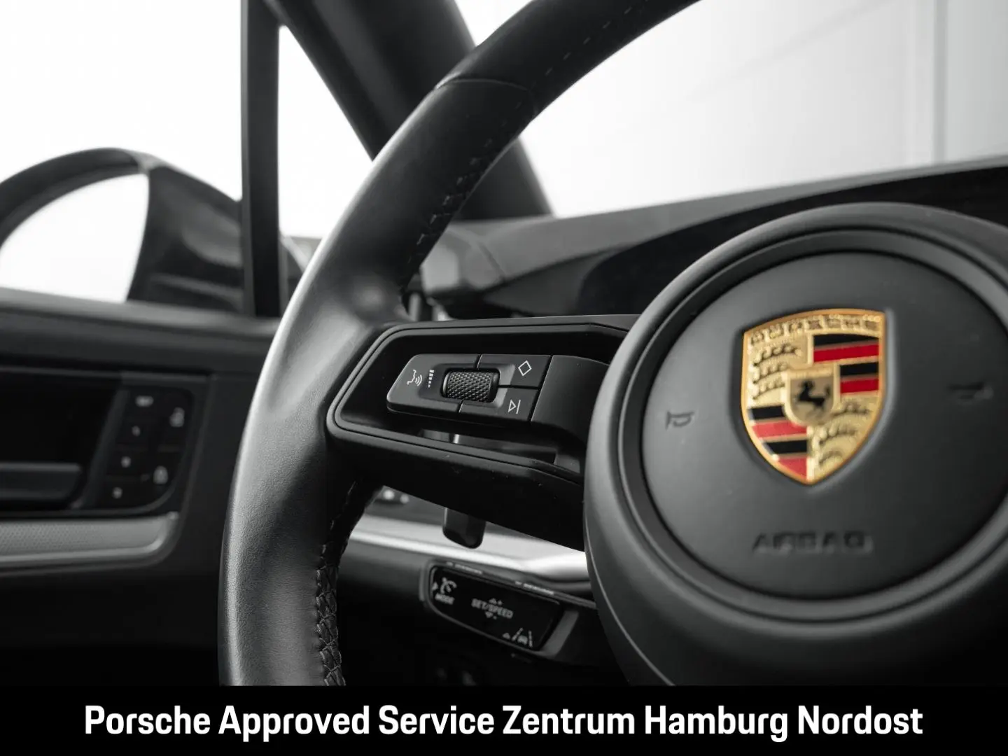 Cayenne E-Hybrid Pano PASM BOSE 21-Zoll 360°