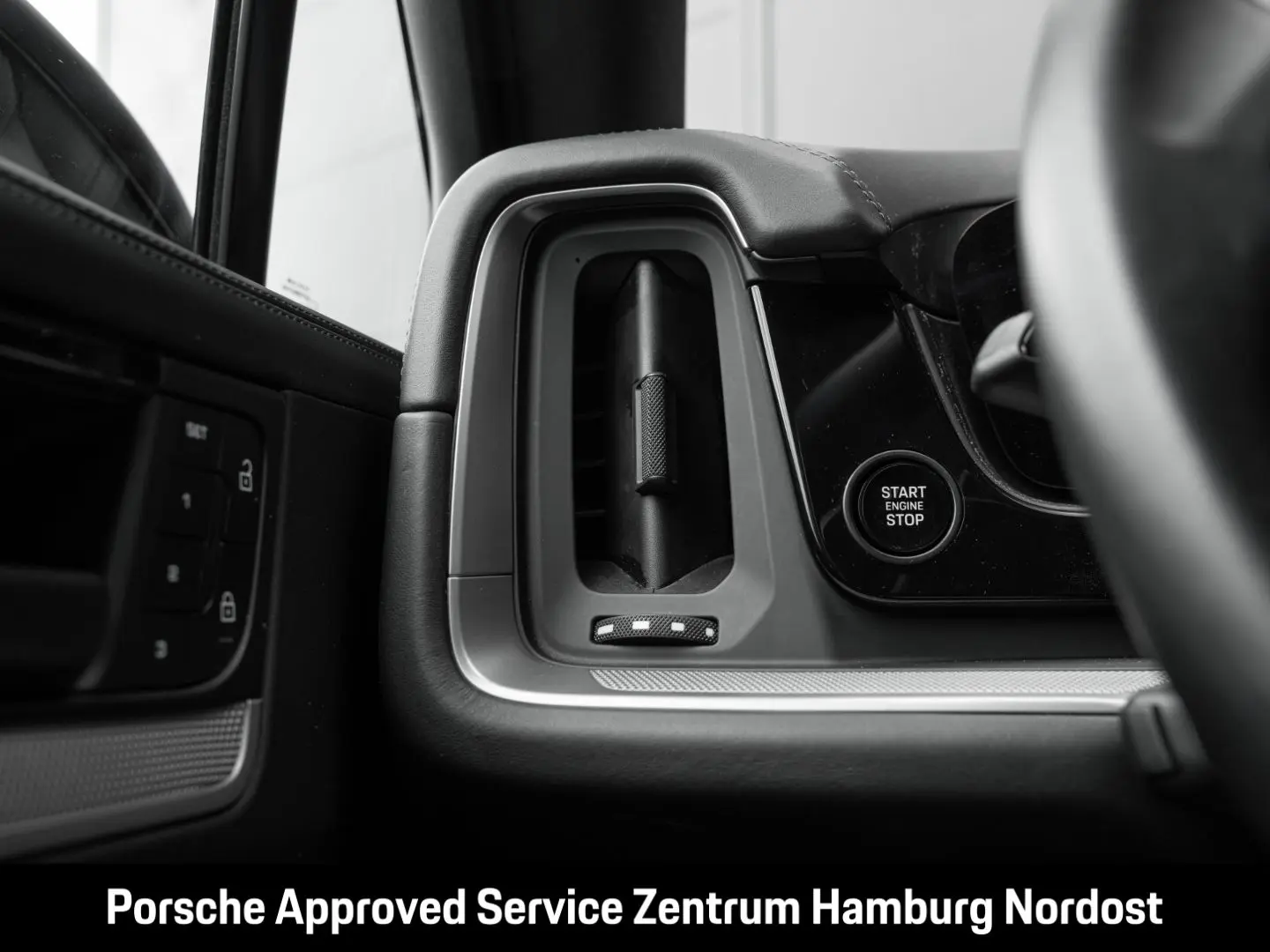 Cayenne E-Hybrid Pano PASM BOSE 21-Zoll 360°