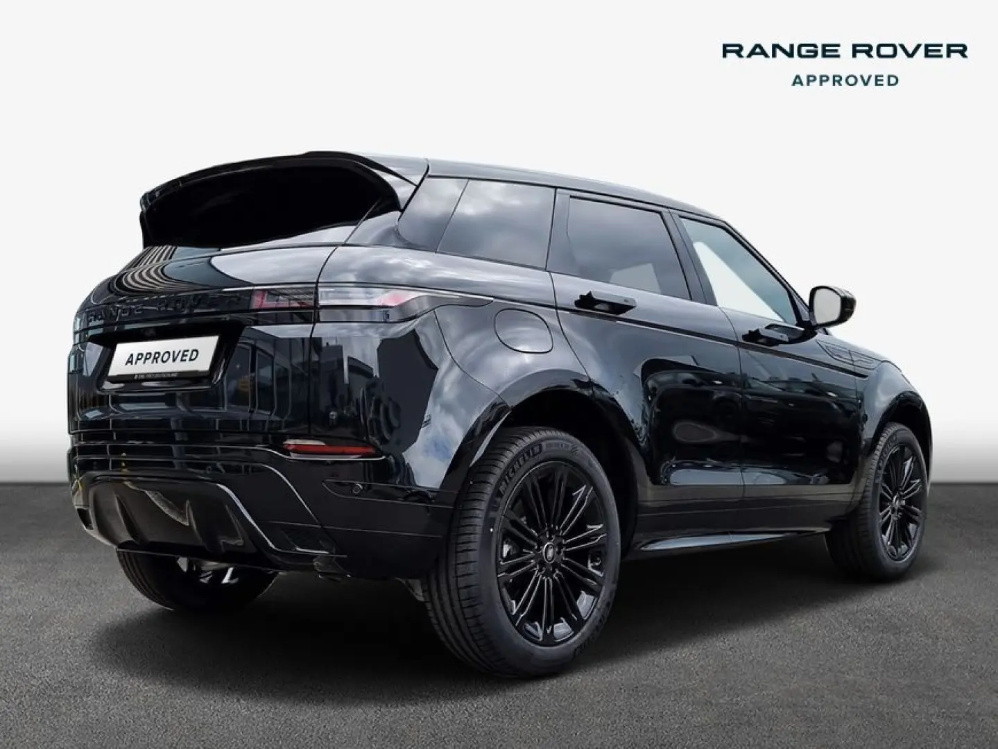 Range Rover Evoque P300e Dynamic SE Pano, Black 