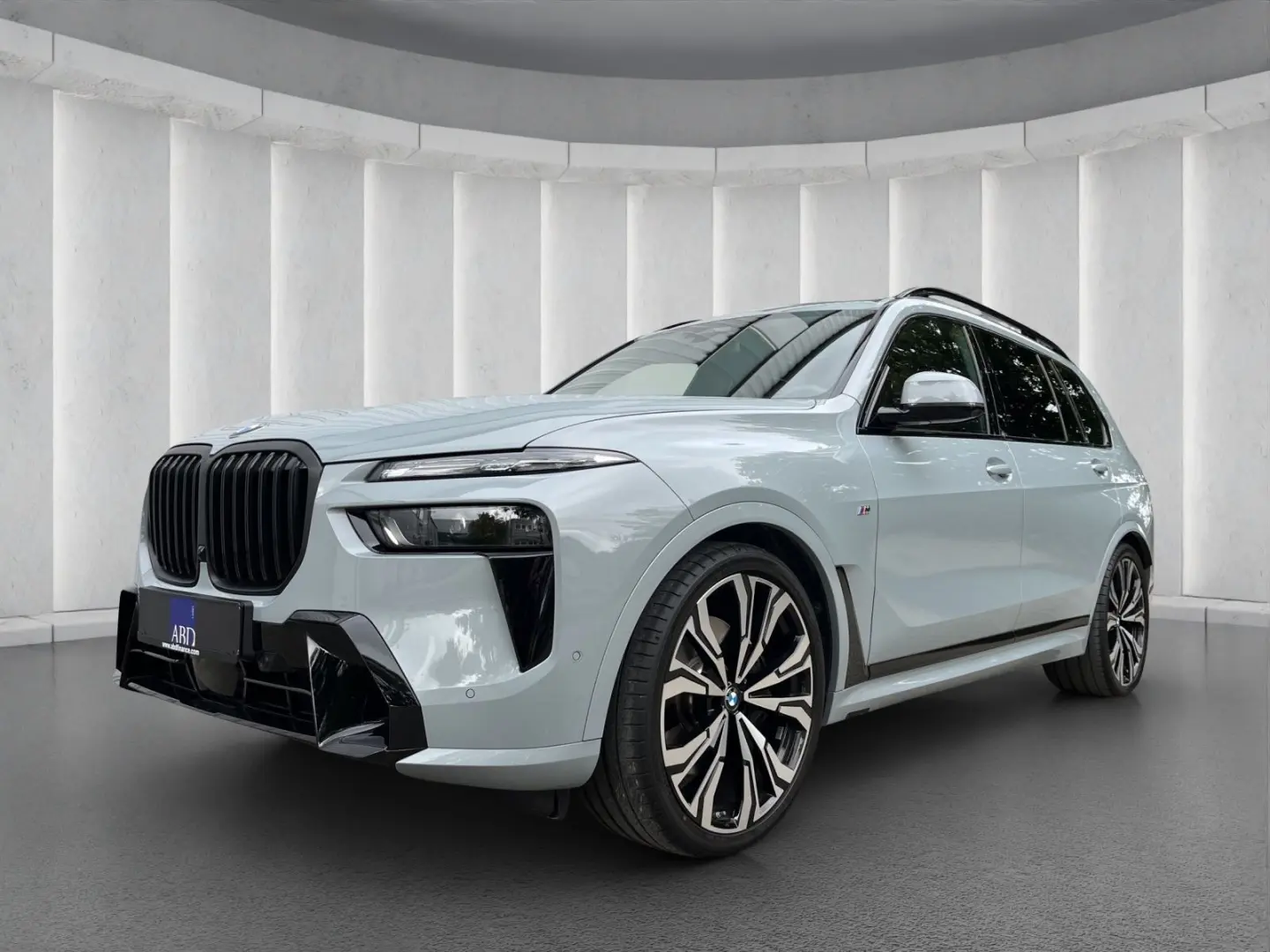 X7 xD 40d M B&W/Sky/360/HUD/Massage