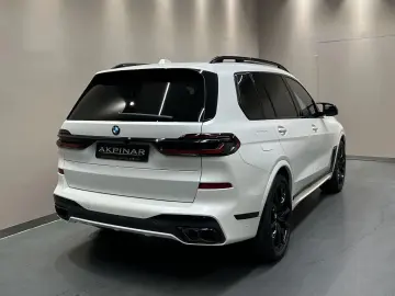 X7 M60 i *AERODYNAMIK*SKY LOUNGE*AHK*EXKLUSIVE*
