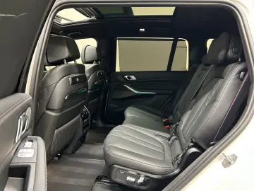 X7 M60 i *AERODYNAMIK*SKY LOUNGE*AHK*EXKLUSIVE*