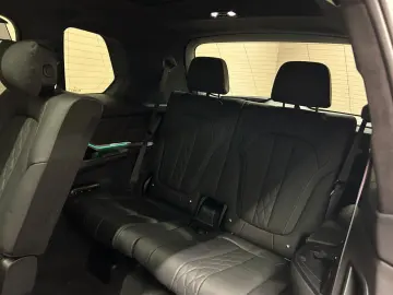 X7 M60 i *AERODYNAMIK*SKY LOUNGE*AHK*EXKLUSIVE*