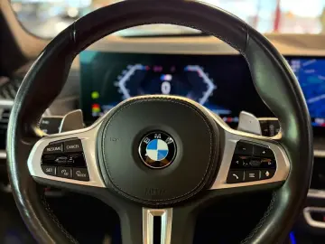 X7 M60i