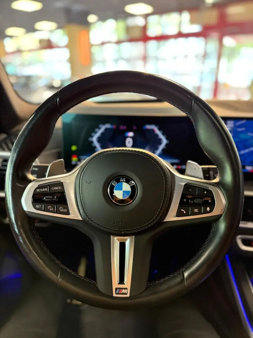 X7 M60i