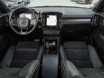 Volvo XC 40 Recharge T5 Twin Engine AT7 R-Design