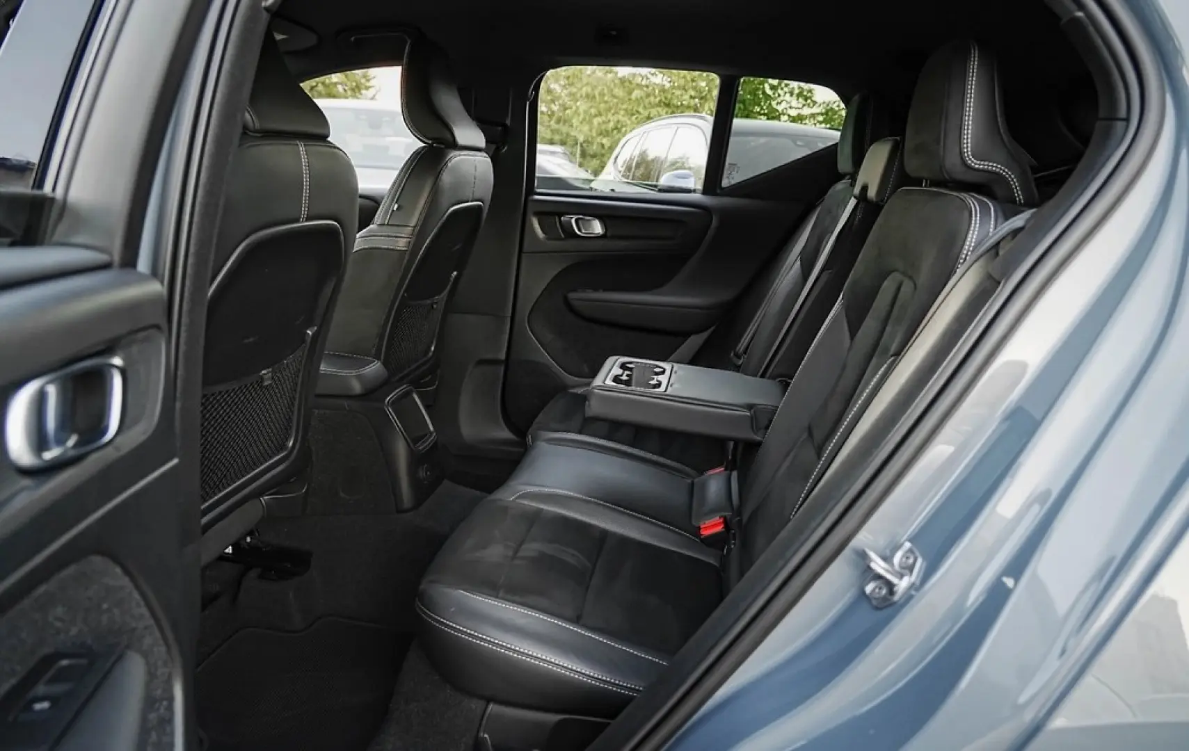 Volvo XC 40 Recharge T5 Twin Engine AT7 R-Design