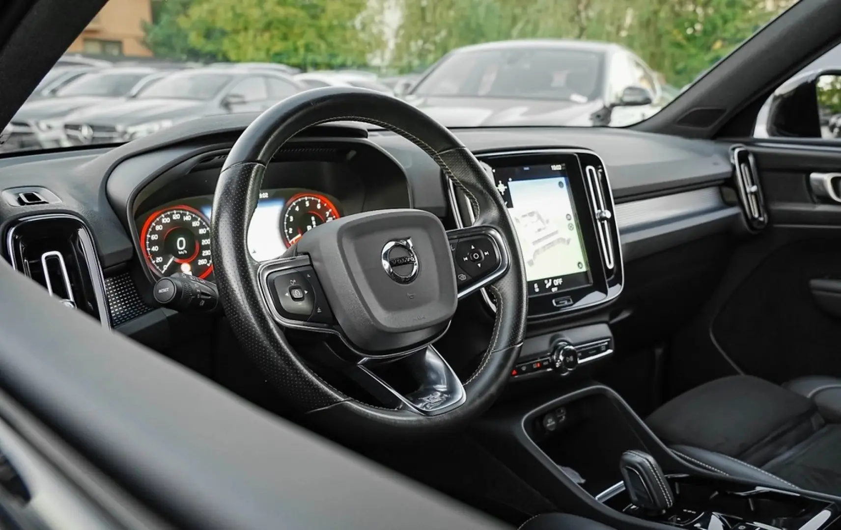 Volvo XC 40 Recharge T5 Twin Engine AT7 R-Design