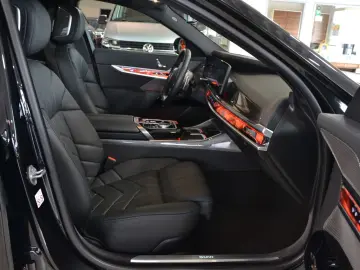 750 e xDrive Design