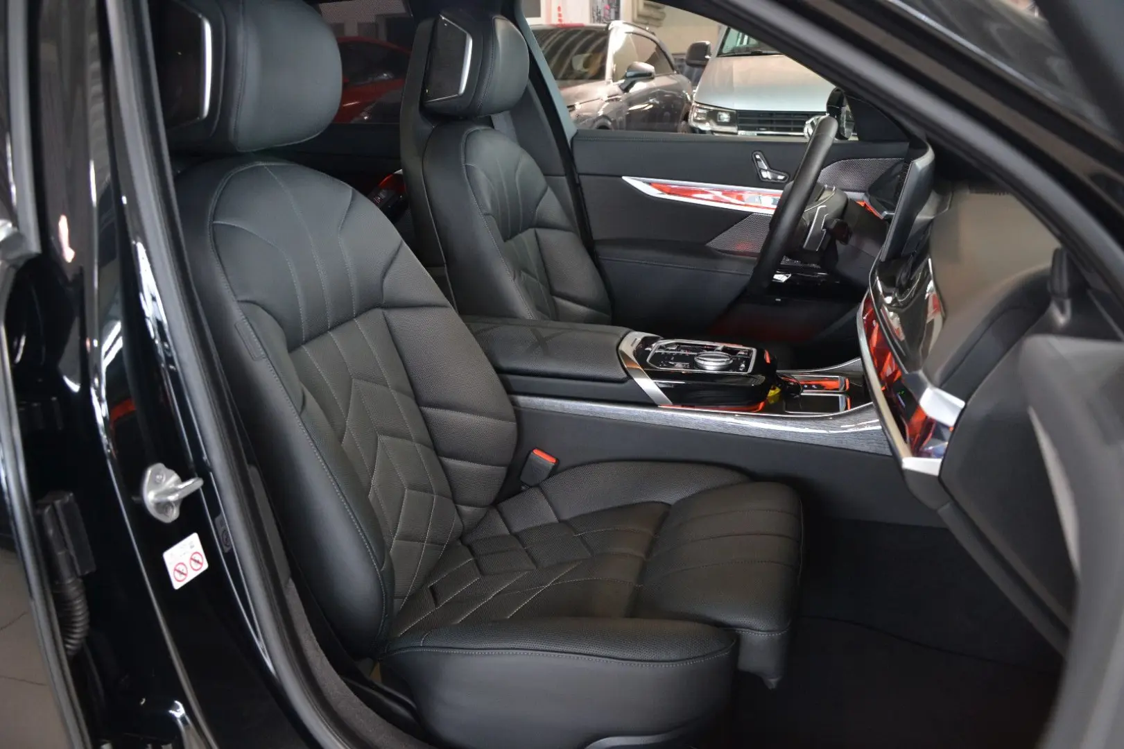750 e xDrive Design