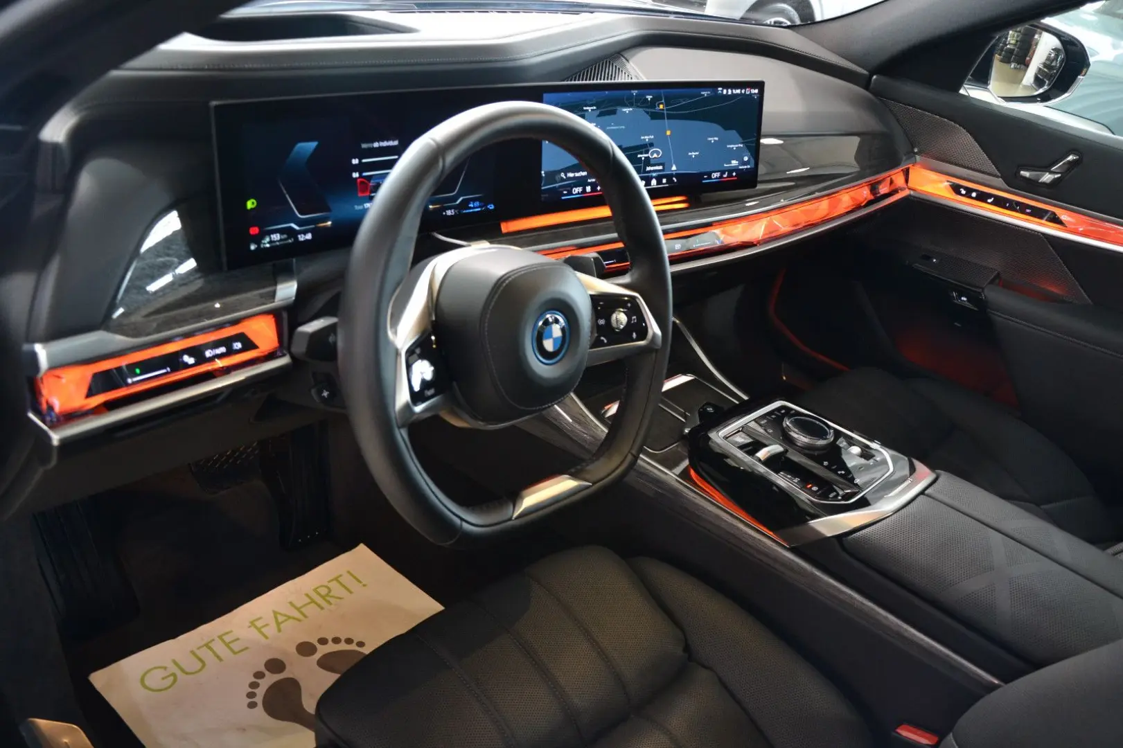 750 e xDrive Design