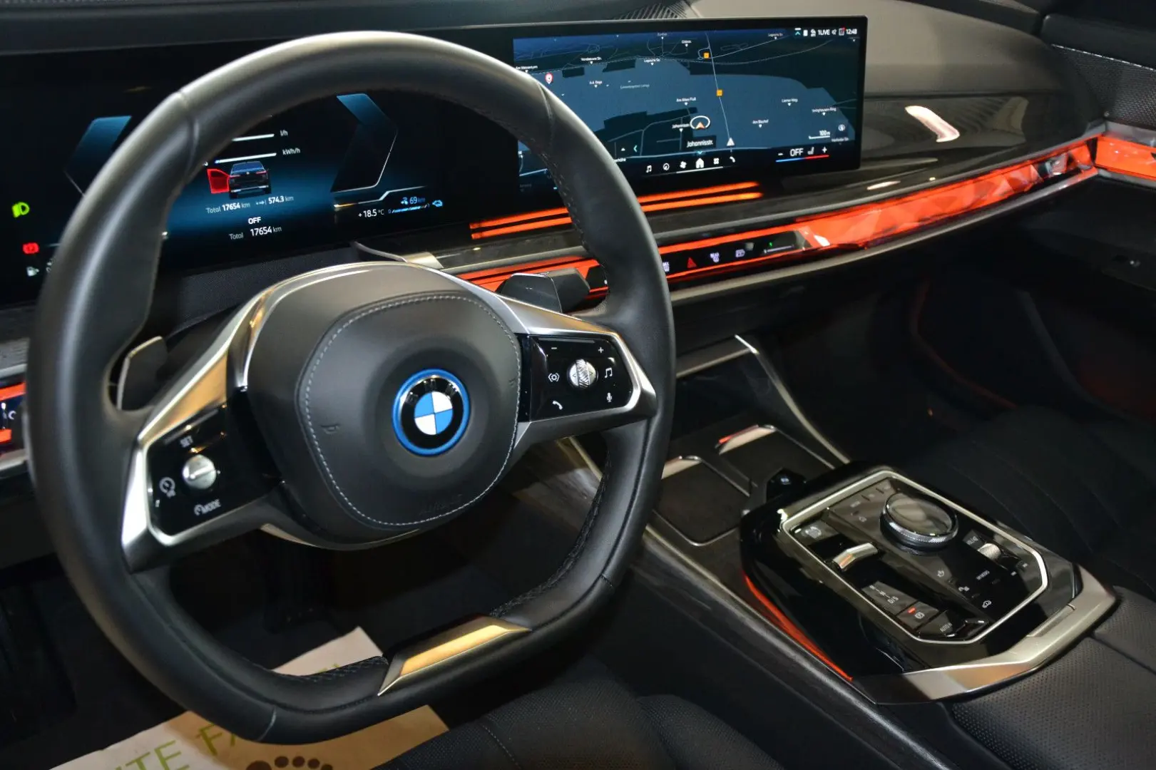 750 e xDrive Design